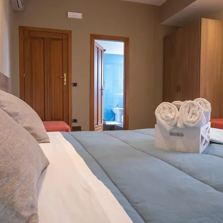 A Due Passi Dal Mare