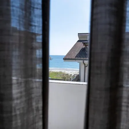 לינה וארוחת בוקר A Due Passi Dal Mare קאולוניה מרינה