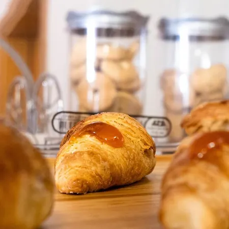 לינה וארוחת בוקר A Due Passi Dal Mare קאולוניה מרינה