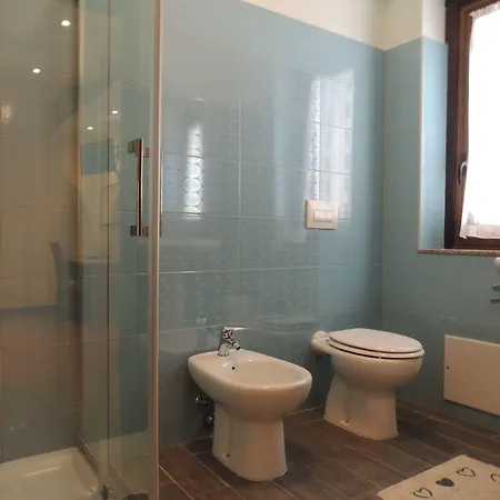 A Due Passi Dal Mare לינה וארוחת בוקר 3*