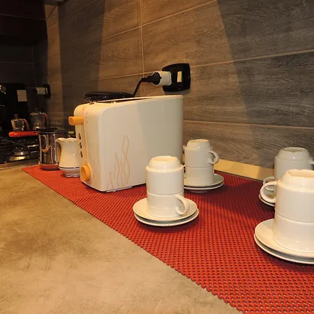 A Due Passi Dal Mare לינה וארוחת בוקר