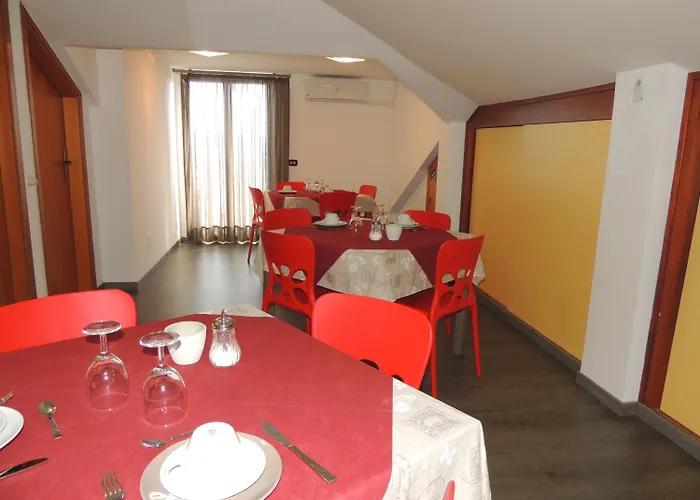 Couette-café A Due Passi Dal Mare 3*