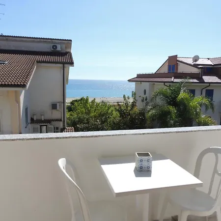 Frühstückspension A Due Passi Dal Mare 3*