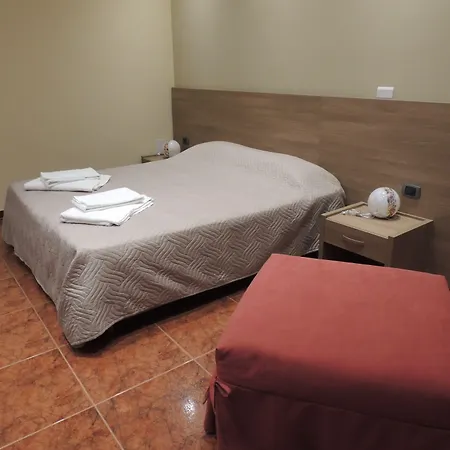A Due Passi Dal Mare Bed & Breakfast 3*