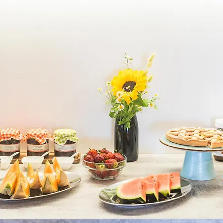 Couette-café A Due Passi Dal Mare 3*