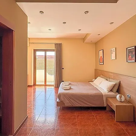 Bed and breakfast A Due Passi Dal Mare Caulonia Marina